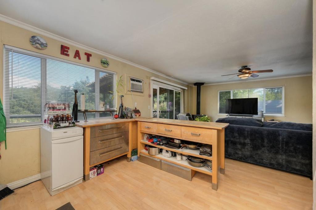 8394 Peek Circle Property Photo 17