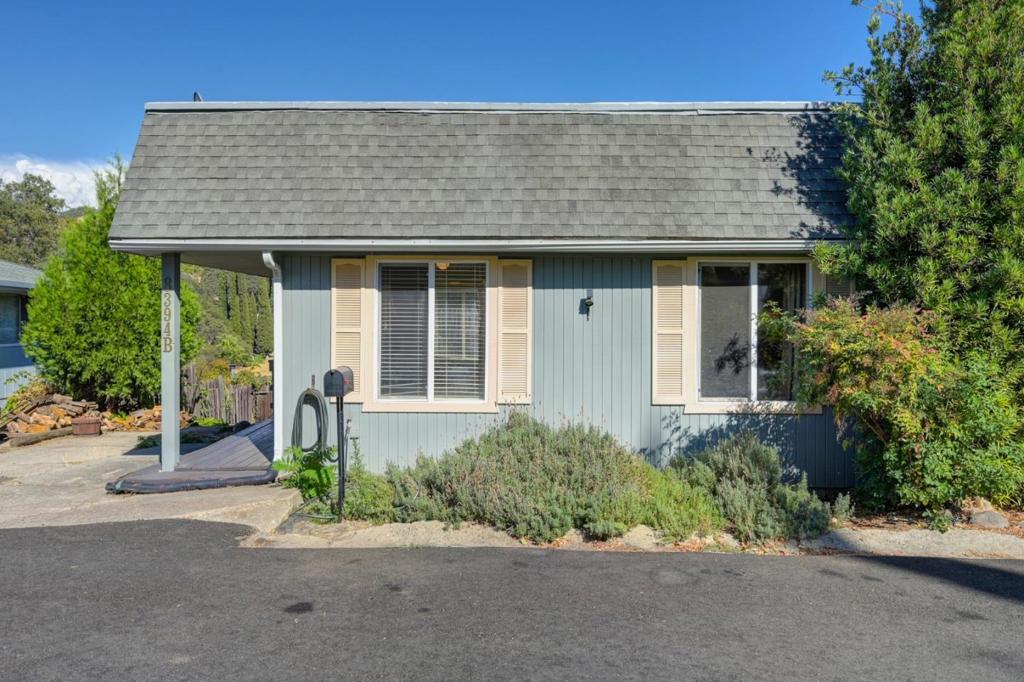 8394 Peek Circle Property Photo 33