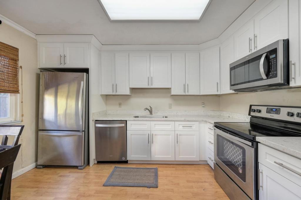8394 Peek Circle Property Photo 46