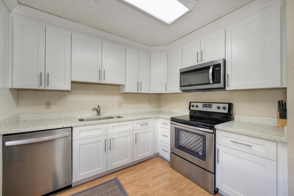 8394 Peek Circle Property Photo 55