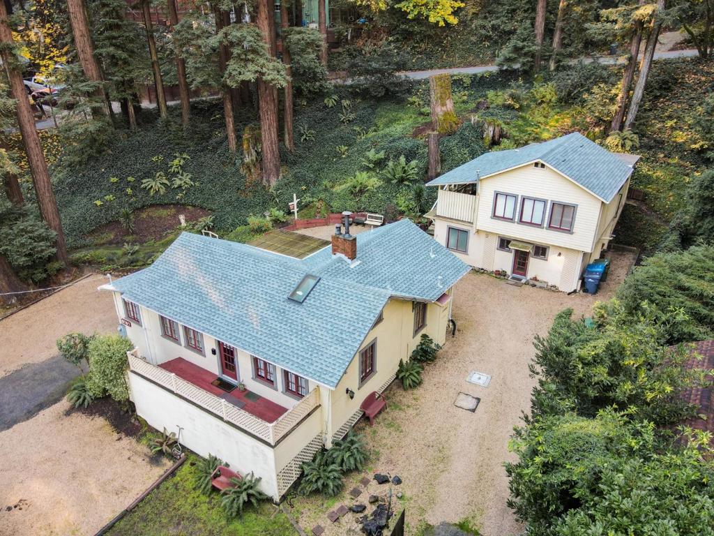 8787 Highway 9 Property Photo 1