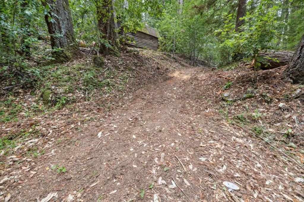 1365 Caledonia Avenue Property Photo 16
