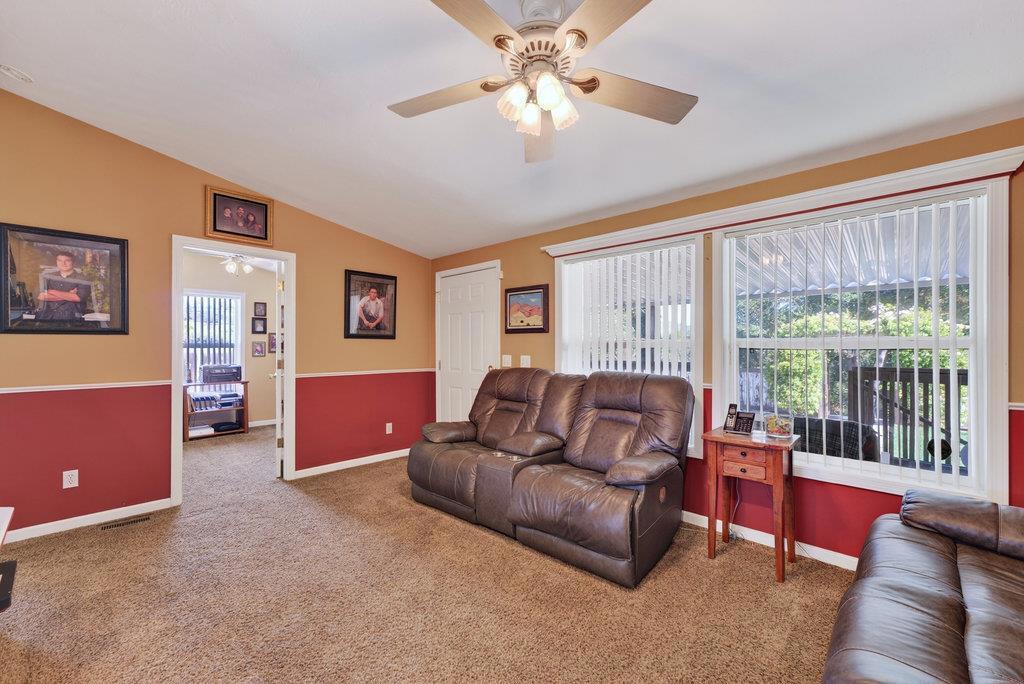 3485 Stable Lane Property Photo 39