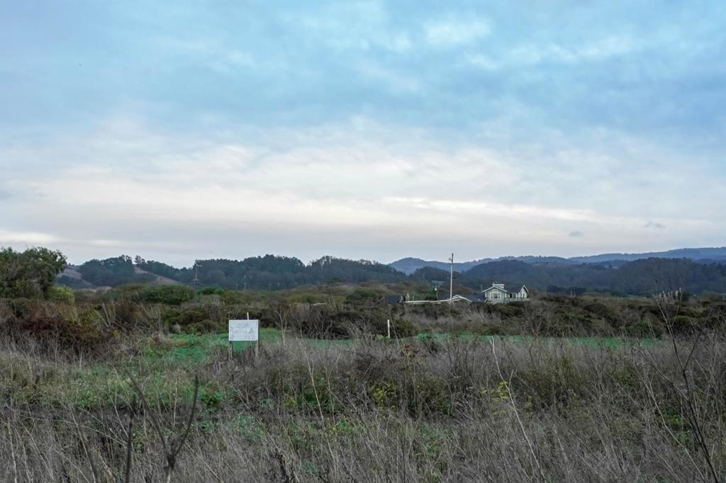 0 5th Property Photo 3