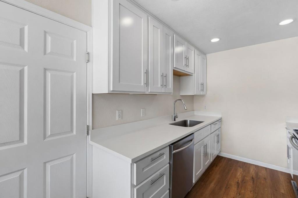 228 Union Avenue Property Photo 5