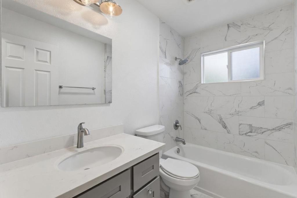 228 Union Avenue Property Photo 8