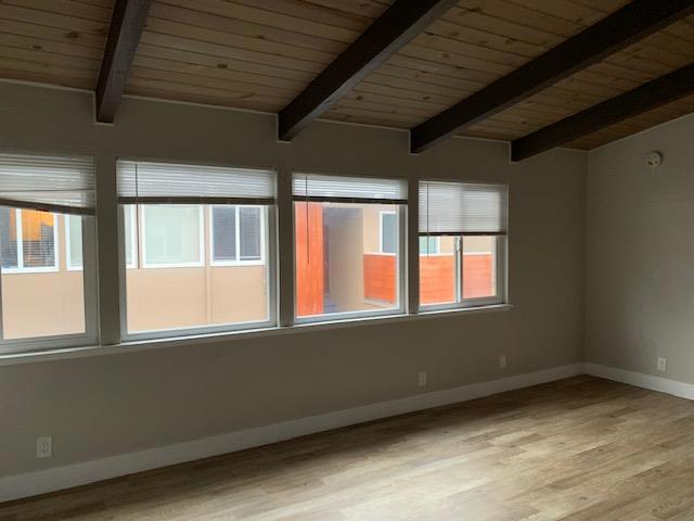 739 N Amphlett Boulevard Property Photo 5