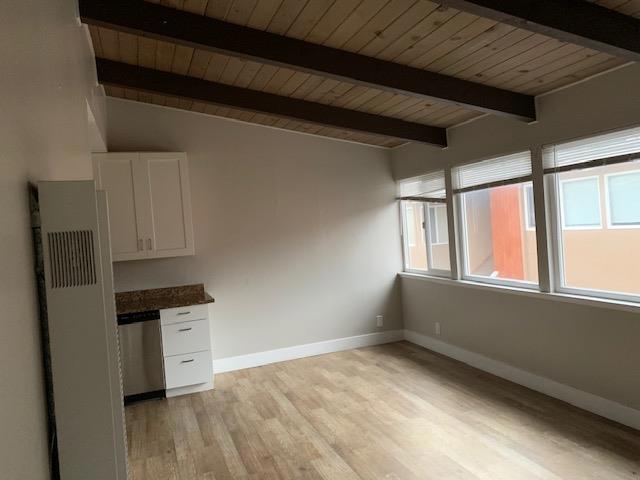 739 N Amphlett Boulevard Property Photo 6