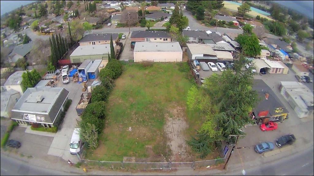 1500 Camden Property Photo 6