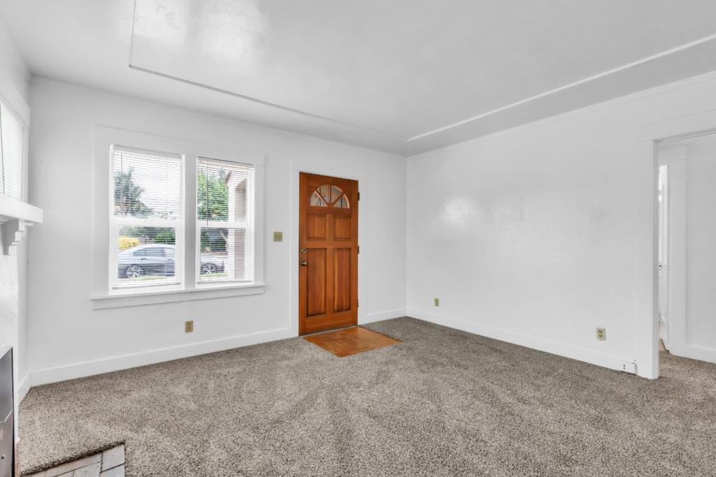 612 Central Avenue Property Photo 9