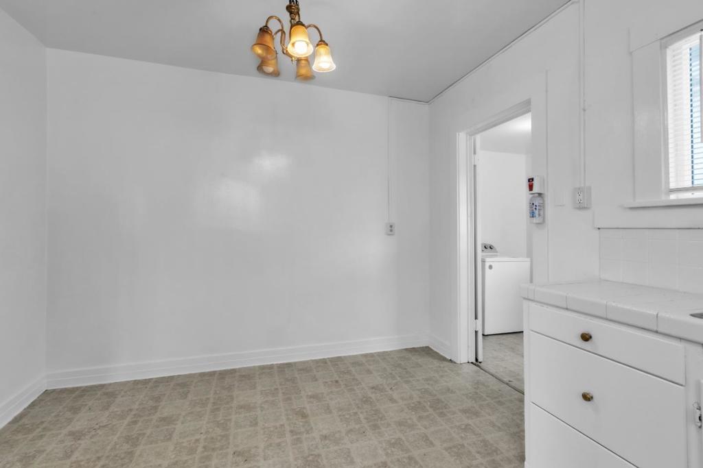 612 Central Avenue Property Photo 12