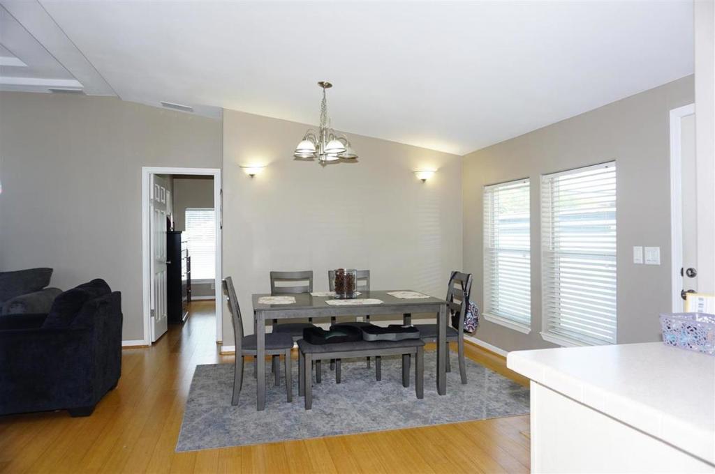 1225 Vienna Dr 38 Property Photo 5