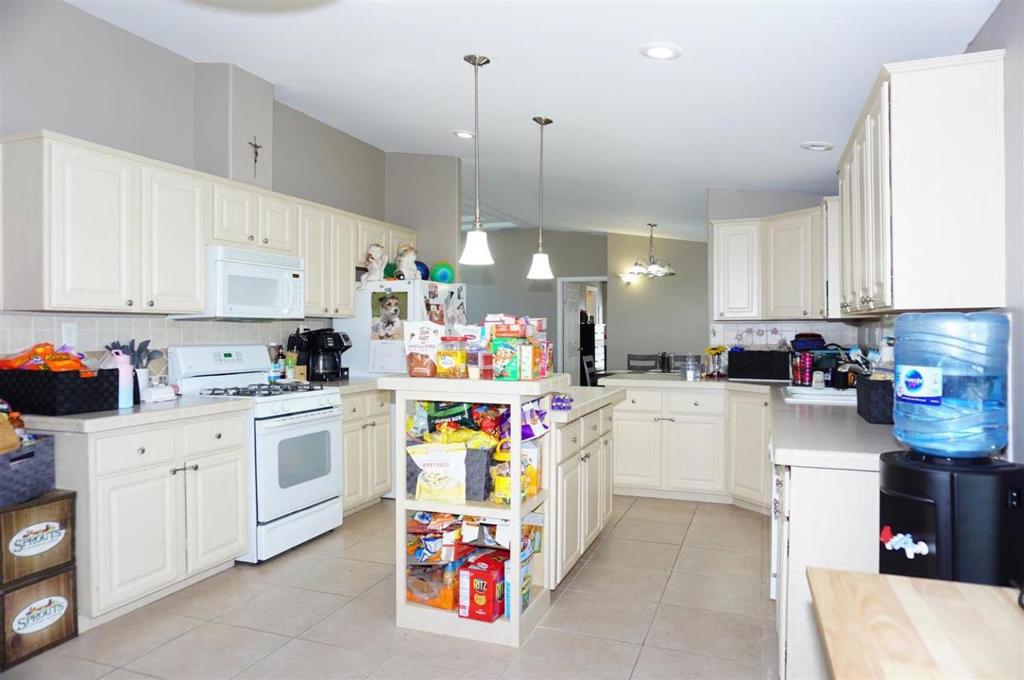 1225 Vienna Dr 38 Property Photo 10