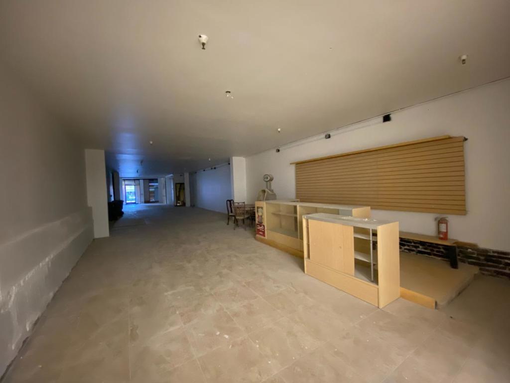 556 Broadway Property Photo 9