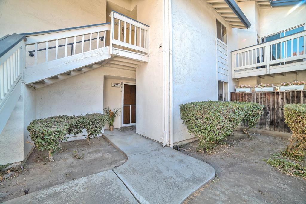 2175 Summerton Drive Property Photo 1