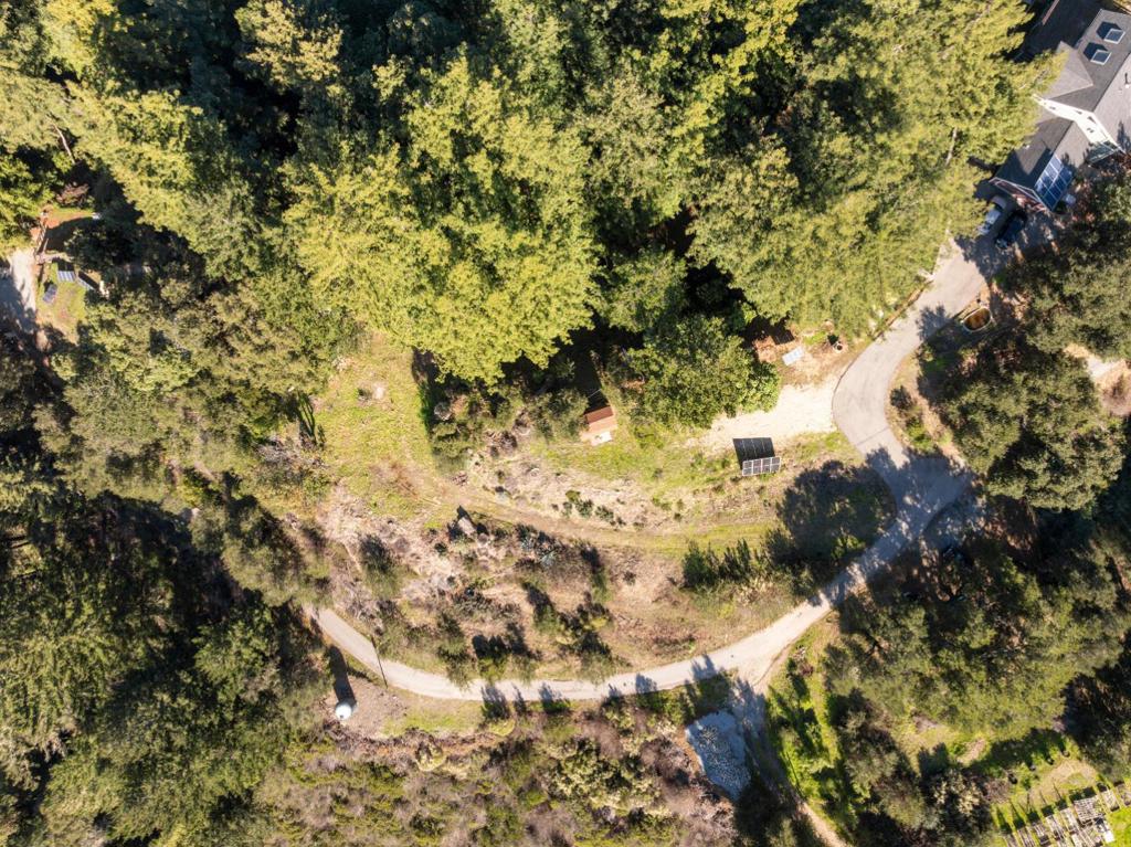 18060 Moonrise Road Property Photo 3