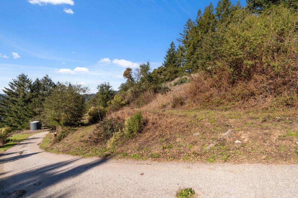 18060 Moonrise Road Property Photo 17