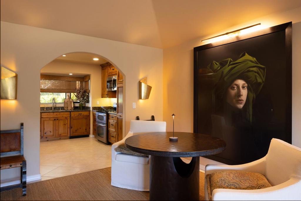 261 Del Mesa Carmel Property Photo 6
