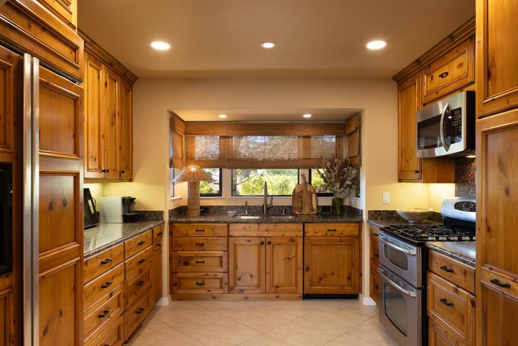 261 Del Mesa Carmel Property Photo 7