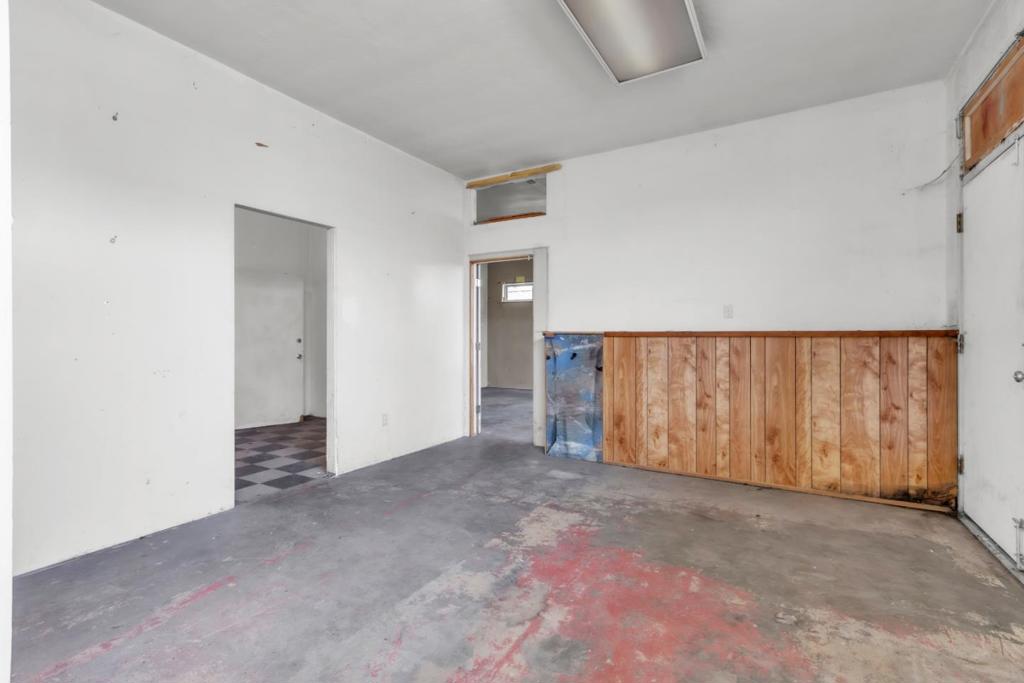 14 Front Street 16 Property Photo 17