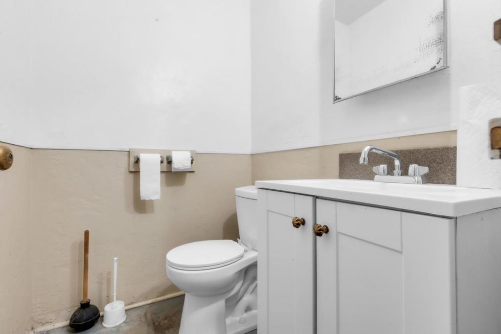 14 Front Street 16 Property Photo 23