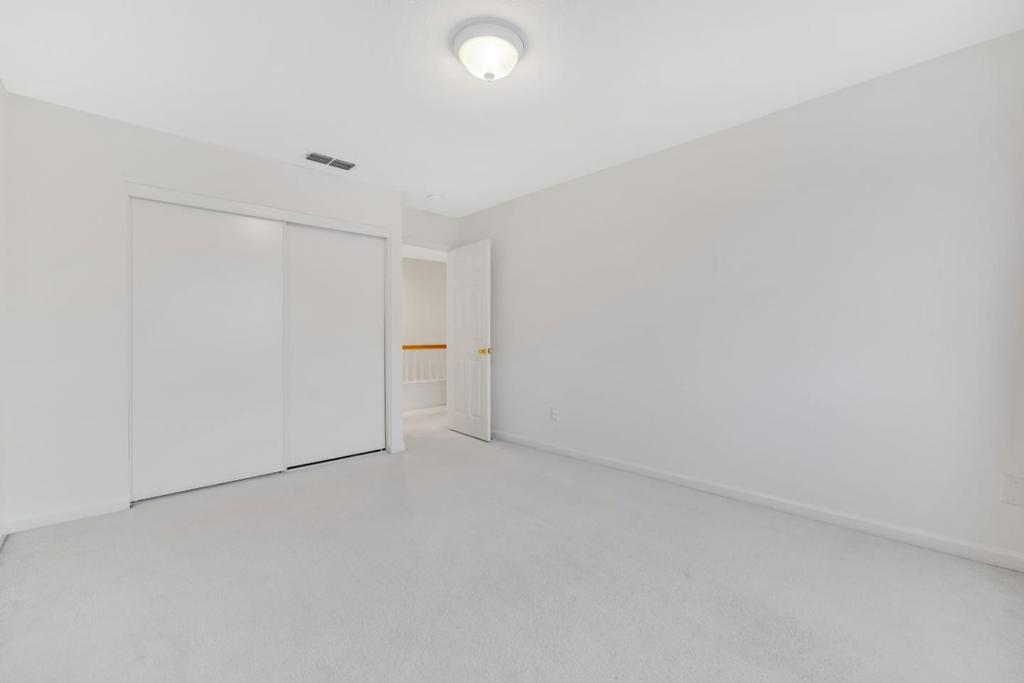 827 Sagewood Lane Property Photo 28