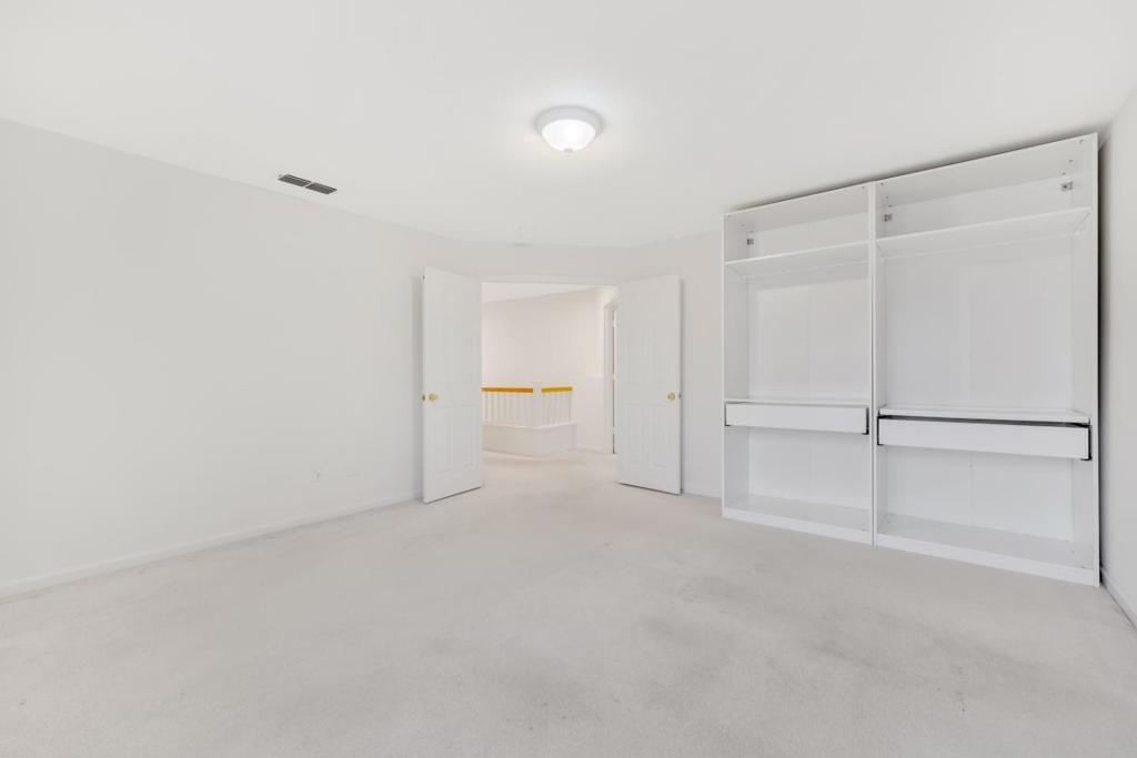 827 Sagewood Lane Property Photo 33