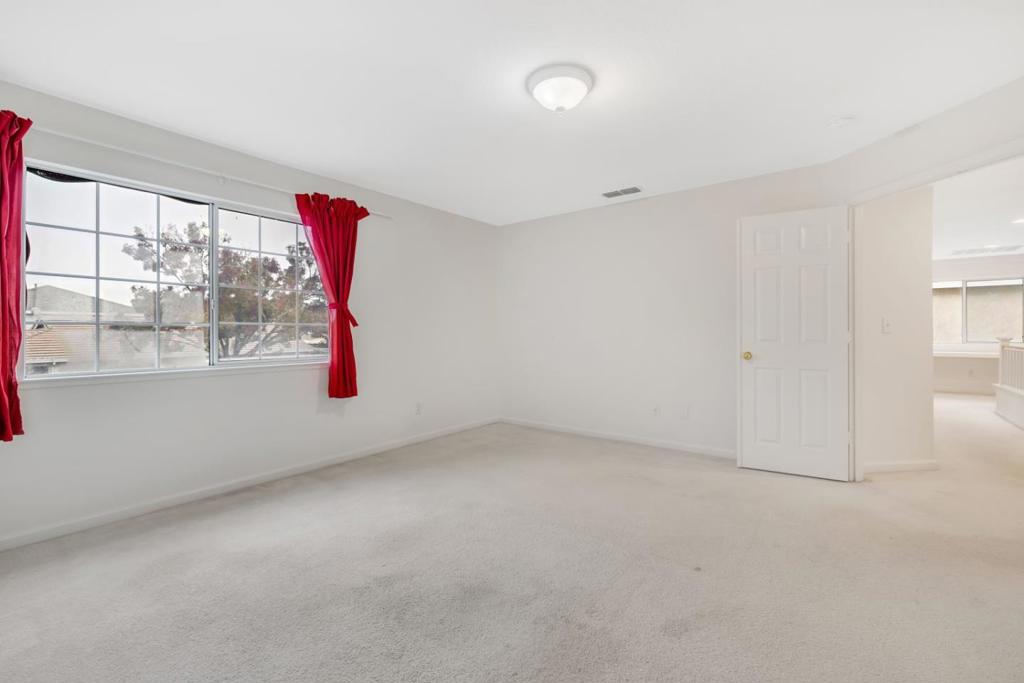 827 Sagewood Lane Property Photo 34