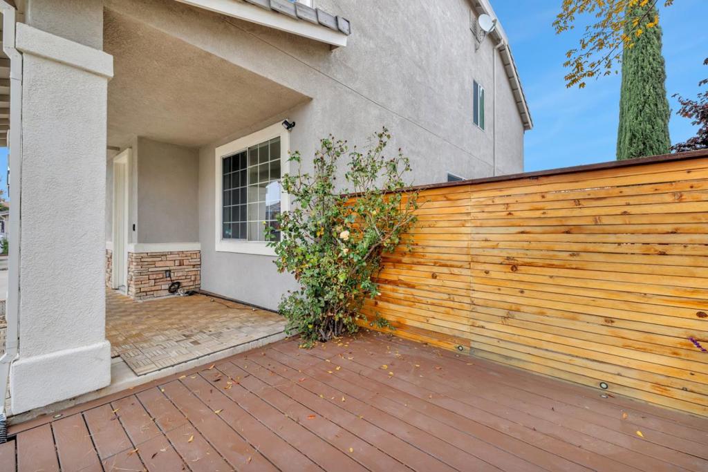 827 Sagewood Lane Property Photo 49