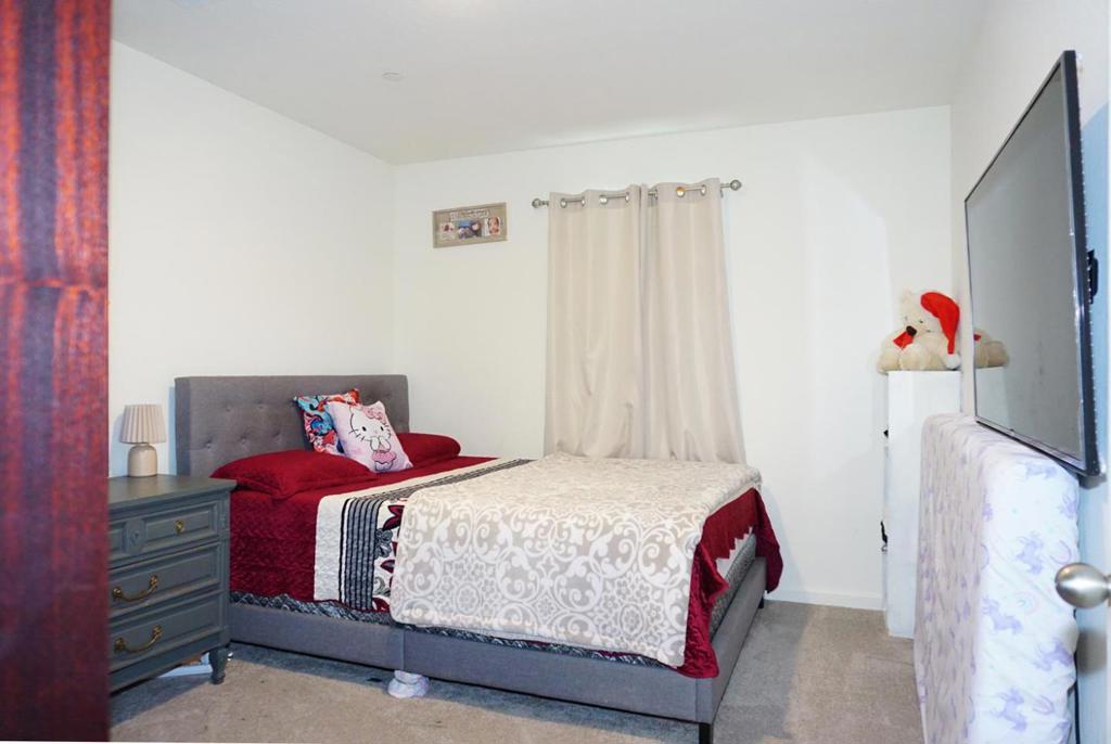 405 Greene Way Property Photo 21