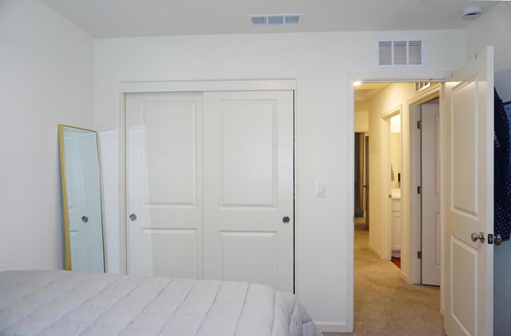 405 Greene Way Property Photo 25