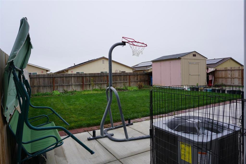 405 Greene Way Property Photo 33