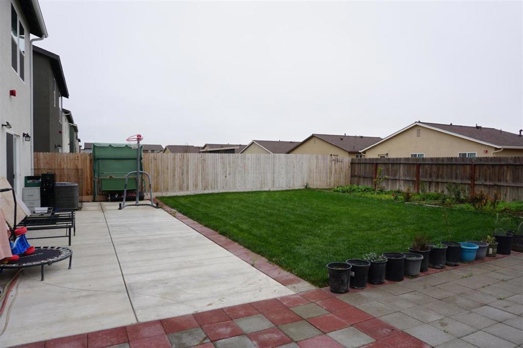 405 Greene Way Property Photo 36