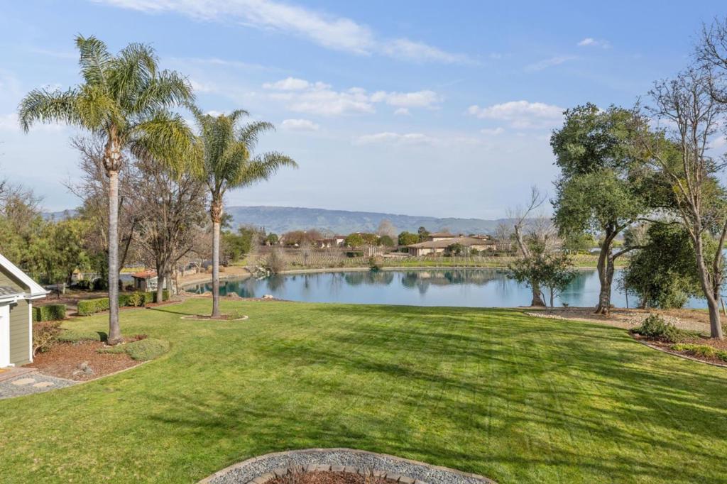 1450 Lakeview Court Property Photo 40