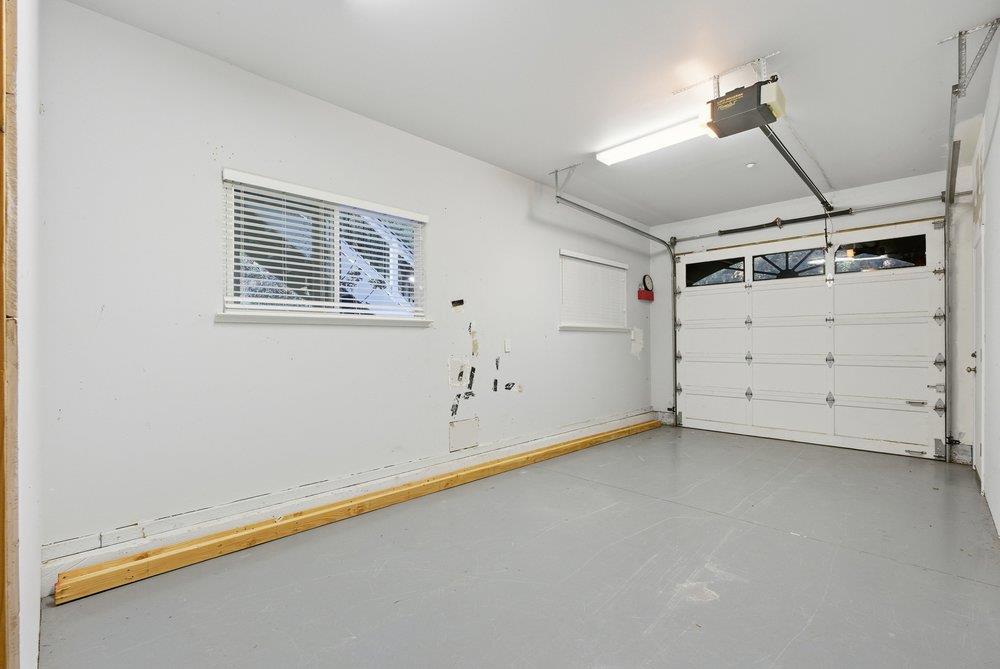 132 Pax Place Court Property Photo 28