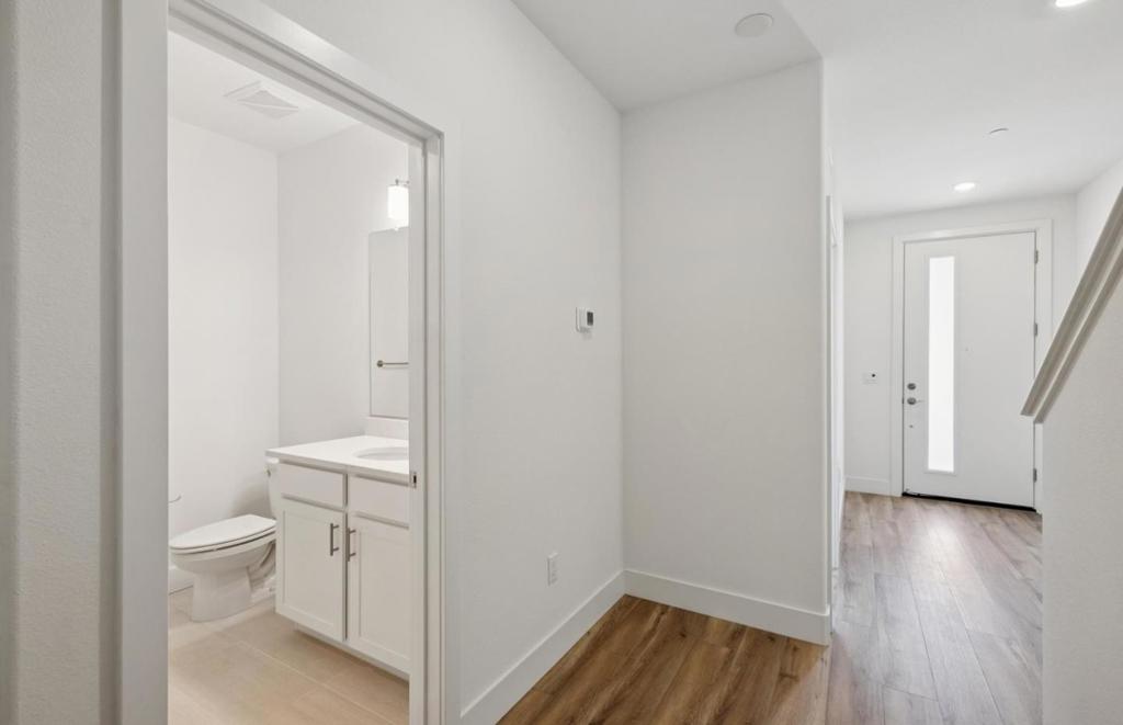 1357 Lilac Way Property Photo 13