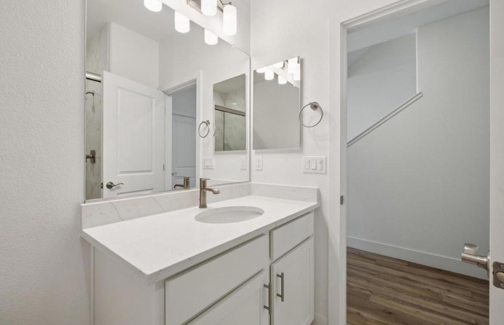 1357 Lilac Way Property Photo 16