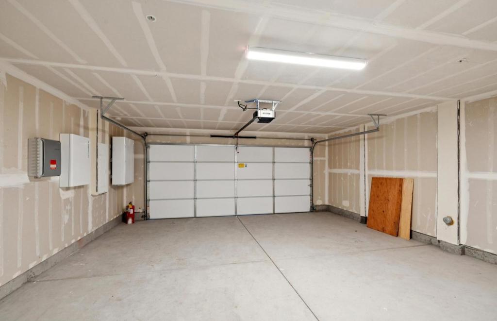 1357 Lilac Way Property Photo 17
