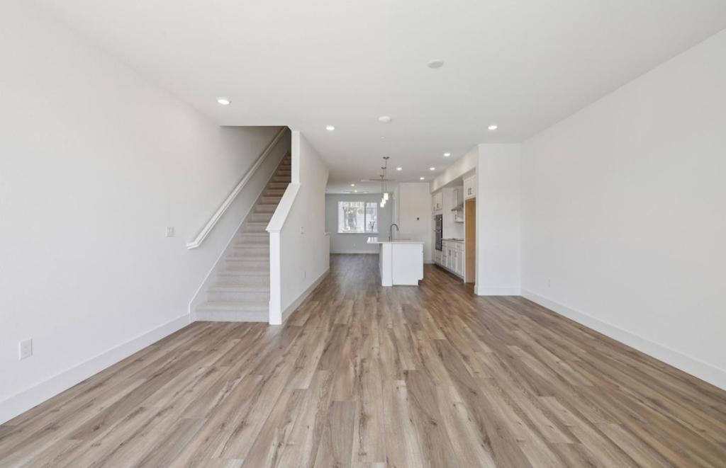 1357 Lilac Way Property Photo 36