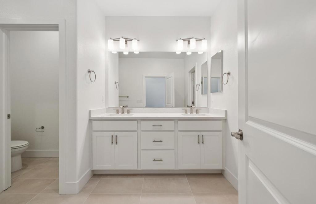 1357 Lilac Way Property Photo 42
