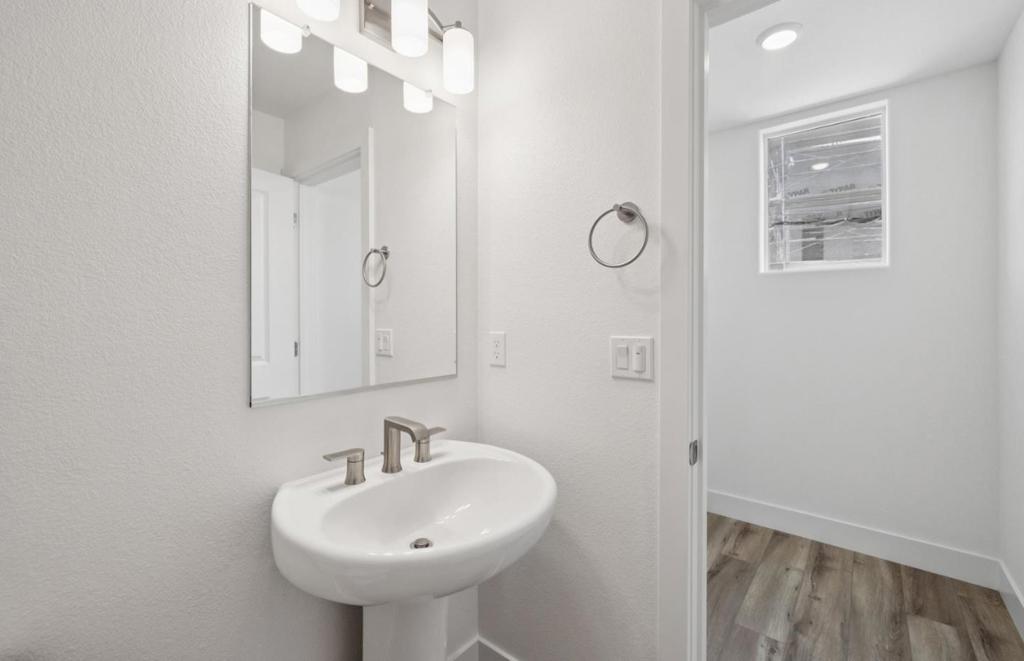 1357 Lilac Way Property Photo 46