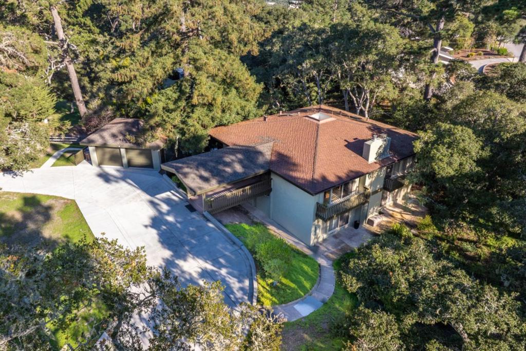 1125 Alta Mesa Road Property Photo 2