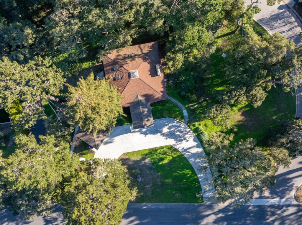 1125 Alta Mesa Road Property Photo 3