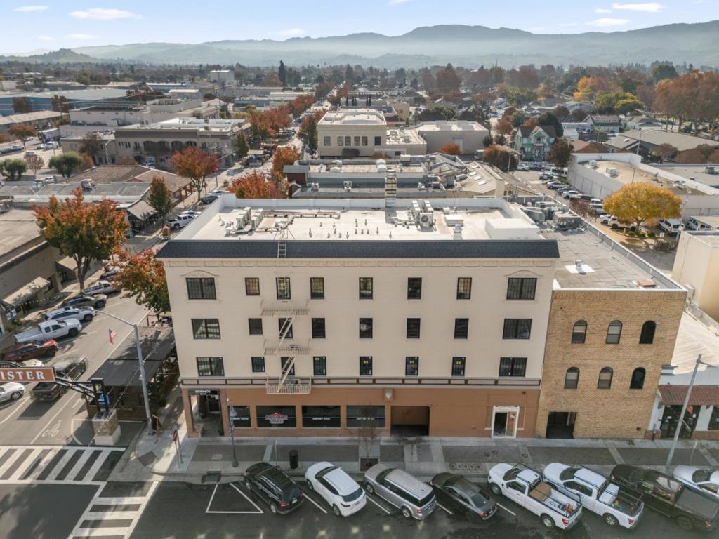 500 San Benito Street Property Photo 2