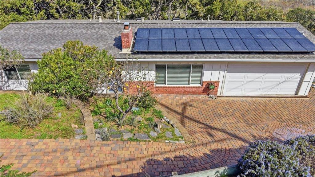 17 Los Encinos Drive Property Photo 2