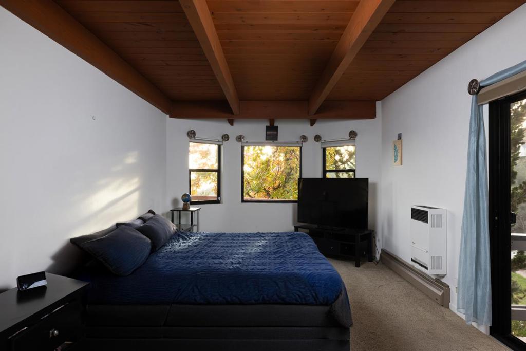 530 Quail Run Road Property Photo 14