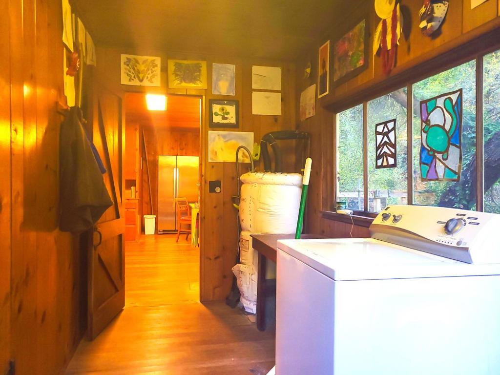 785 Cathedral Property Photo 30