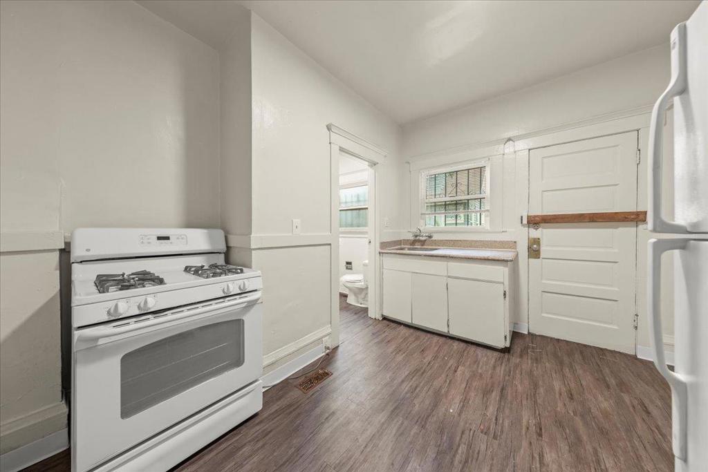 1736 23rd Avenue Property Photo 16