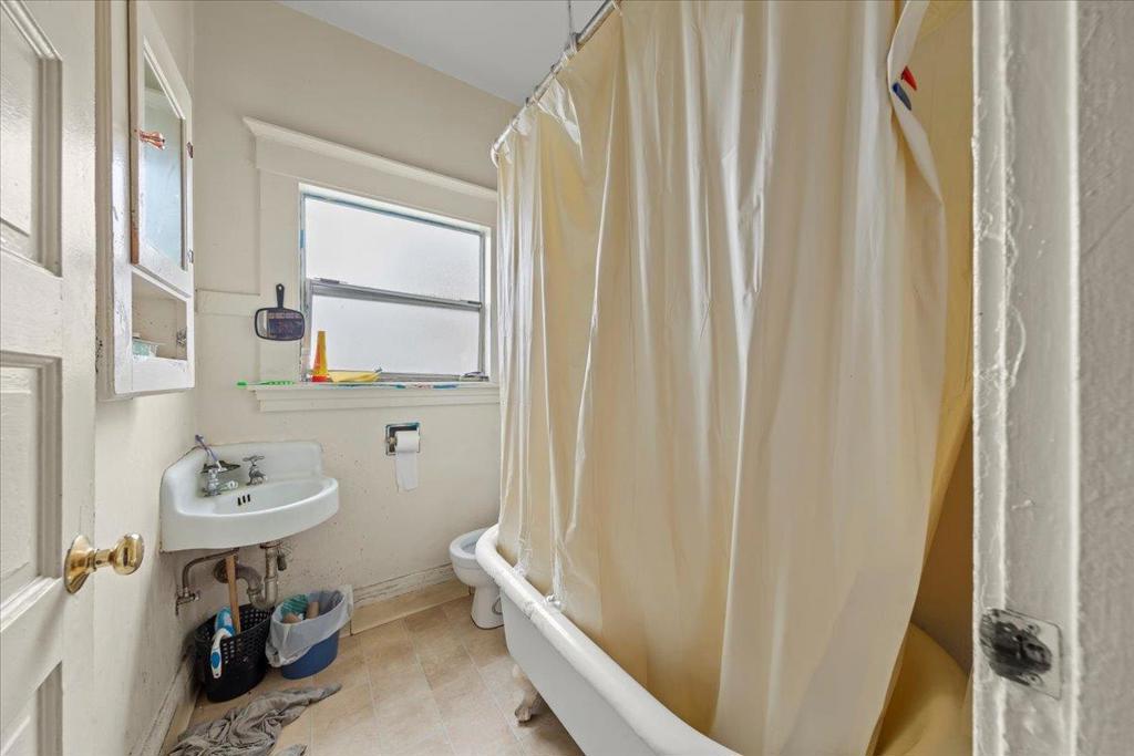 1736 23rd Avenue Property Photo 20