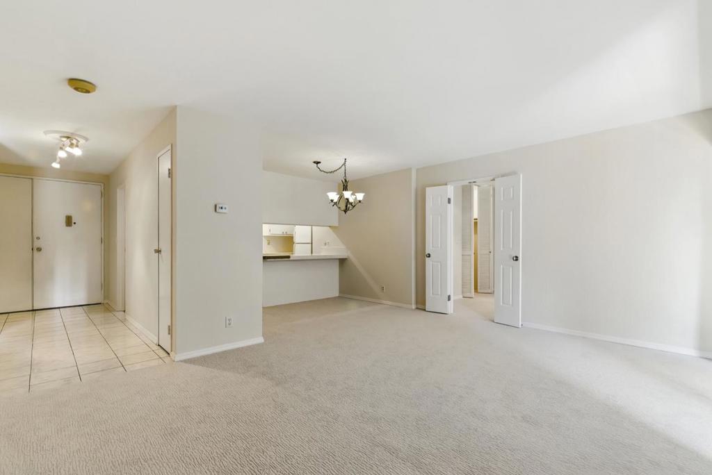 728 Elm Street 205 Property Photo 7